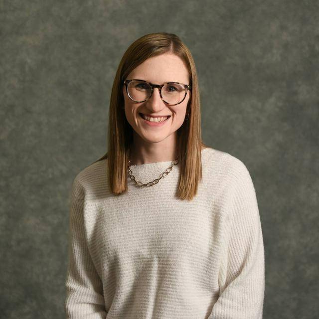 Headshot of Hali Evans