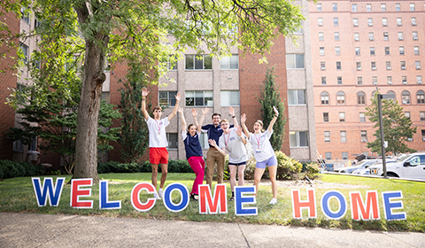 New Student Move in and Orientation 2023 at Duquesne.